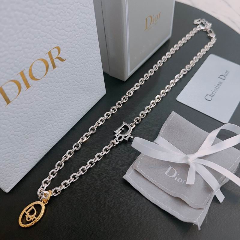 Dior Necklace 04lyr167 (2)